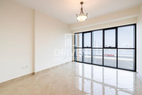 Appartement à Deira, Dubai, 2 chambres, 105.82 m², № 136850 - photo 6
