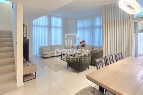 Villa à DAMAC Hills (Akoya by DAMAC), Dubai, 6 chambres, 445.01 m², № 136846