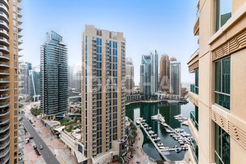 Apartamento en Emaar 6 Towers, Dubai Marina, Dubai, 3 dormitorios, 234 m², № 110394