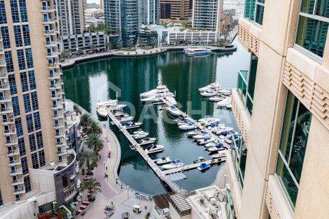 Appartement à Emaar 6 Towers, Dubai Marina, Dubai, 3 chambres, 234 m², № 110394 - photo 16