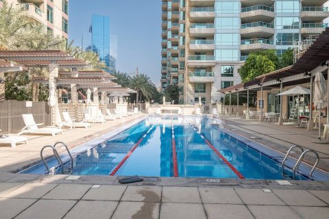 Appartement à Emaar 6 Towers, Dubai Marina, Dubai, 1 chambre, 143 m², № 110390 - photo 2