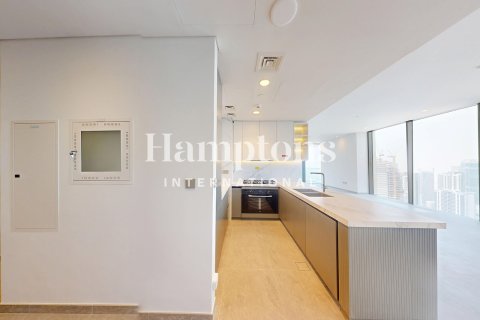Apartment in Marasi Business Bay, Business Bay, Dubai 4 bedrooms, 249.72326400 sq.m. № 137419 - photo 7