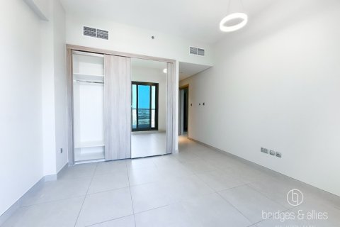 Снять в аренду квартиру в Дубай Хилс Эстейт, Дубай: 1 спальня, 71м², № 137420 - фото 2