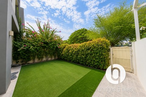Villa à Dubai Hills Estate, Dubai, 4 chambres, 224 m², № 137427