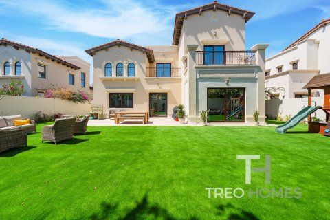 Villa in Rasha, Arabian Ranches 2, Dubai 5 bedrooms, 404 sq.m. № 13361 - photo 1