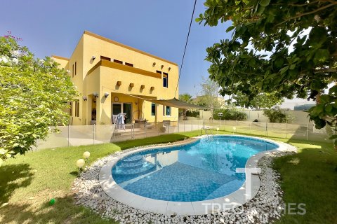 فيلا في Jumeirah Park, دبي 3 غرف نوم, 328 م² رقم 13369 - صورة 2