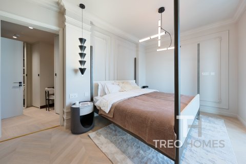 Купить квартиру в Бурдж-Халифе, Дубай: 2 спальни, 134м², № 13375 - фото 10
