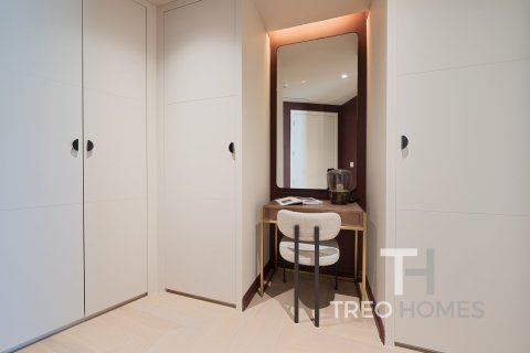Купить квартиру в Бурдж-Халифе, Дубай: 2 спальни, 134м², № 13375 - фото 12