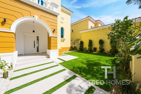 Villa in Legacy, Jumeirah Park, Dubai 4 bedrooms, 328 sq.m. № 13362 - photo 27