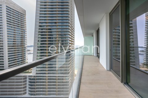 Appartement à EMAAR Beachfront, Dubai Harbour, Dubai, 1 chambre, 79 m², № 38070 - photo 4