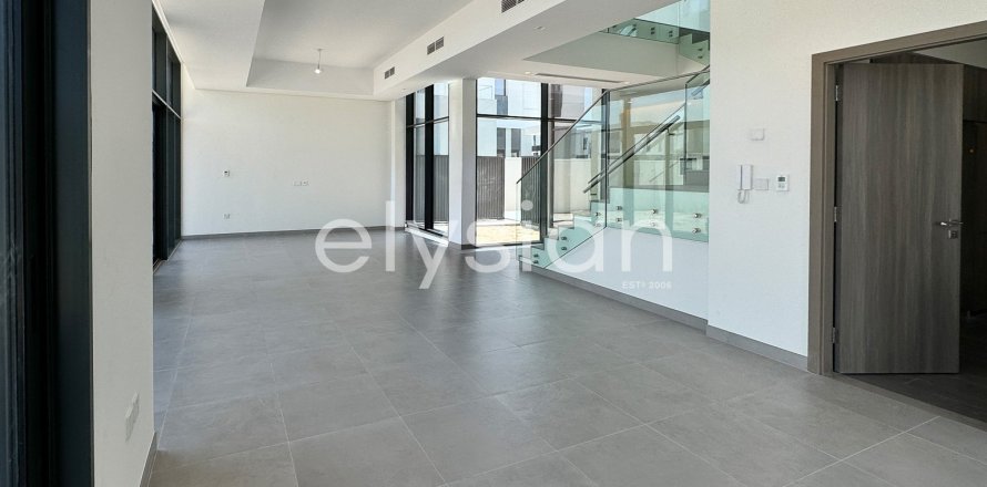 Villa in Murooj Al Furjan, Al Furjan, Dubai 4 bedrooms, 338 sq.m. № 38069