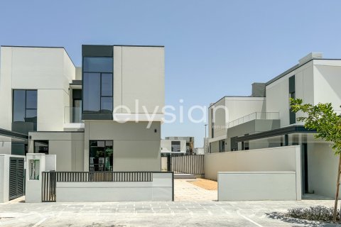 Villa in Murooj Al Furjan, Al Furjan, Dubai 4 bedrooms, 338 sq.m. № 38069 - photo 11