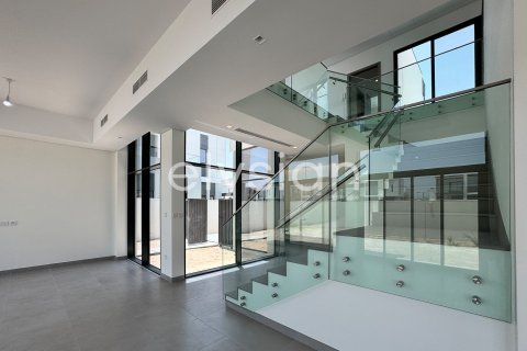 Villa in Murooj Al Furjan, Al Furjan, Dubai 4 bedrooms, 338 sq.m. № 38069 - photo 12