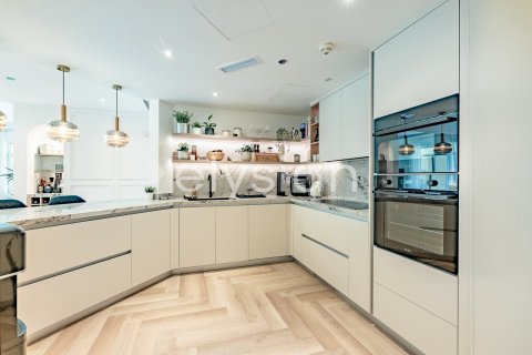 Apartamento en Shoreline Apartments, Palm Jumeirah, Dubai, 3 dormitorios, 201 m², № 38077 - foto 17