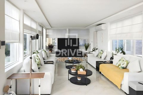 Villa à District 16, Jumeirah Village Circle, Dubai, 3 chambres, 362.32 m², № 136766 - photo 3