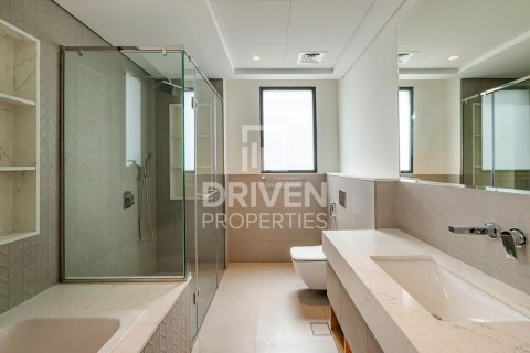 Villa in Murooj Al Furjan, Al Furjan, Dubai 4 bedrooms, 353.87 sq.m. № 136833 - photo 17