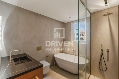 Villa à Jumeirah, Dubai, 5 chambres, 624.87 m², № 136832 - photo 21