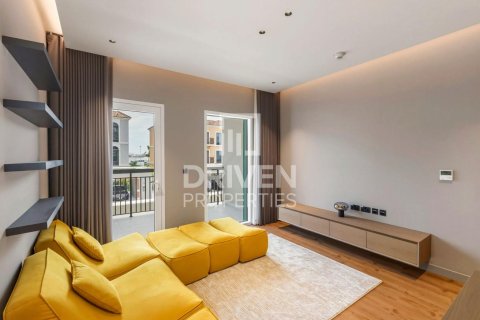 Villa à Jumeirah, Dubai, 5 chambres, 624.87 m², № 136832 - photo 16
