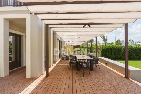 Villa à Jumeirah, Dubai, 5 chambres, 624.87 m², № 136832 - photo 26