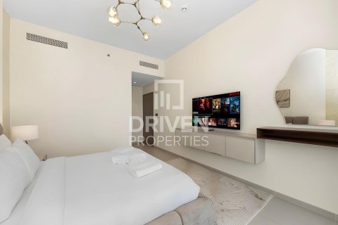 Apartment in Opera District, Downtown Dubai (Downtown Burj Dubai), Dubai 2 bedrooms, 113.62 sq.m. № 136717 - photo 11