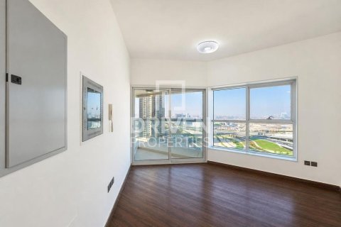 Appartement à Jumeirah Lake Towers, Dubai, 3 chambres, 106.47 m², № 136716 - photo 2
