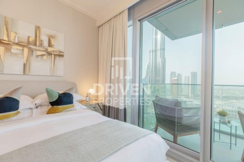 Apartment in Downtown Dubai (Downtown Burj Dubai), Dubai 3 bedrooms, 189.89 sq.m. № 136715 - photo 12