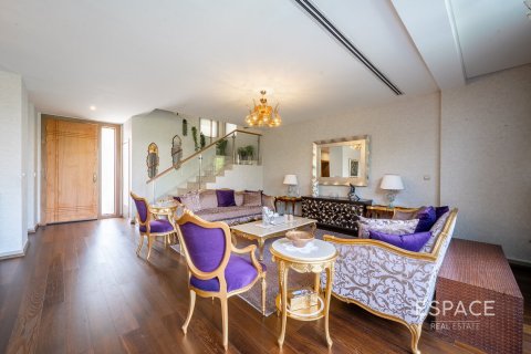 Villa en Dubai Hills Estate, Dubai, 5 dormitorios, 398 m², № 61601 - foto 5
