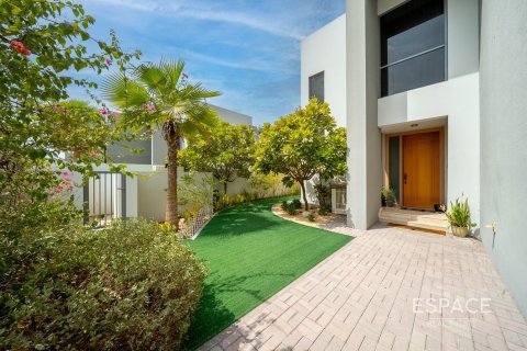 Villa en Dubai Hills Estate, Dubai, 5 dormitorios, 398 m², № 61601 - foto 18