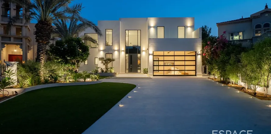 Вилла в Jumeirah Islands, Дубай, 5 спален, 567м², № 61603