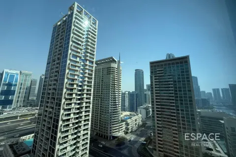 Купить квартиру в Silverene Tower B, Дубай Марина, Дубай: 1 спальня, 55м², № 61595 - фото 11