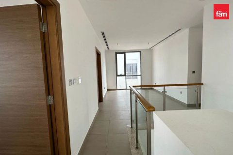 Снять в аренду виллу в Дубай Хилс Эстейт, Дубай: 4 спальни, 447.5м², № 13220 - фото 5
