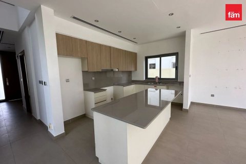 Снять в аренду виллу в Дубай Хилс Эстейт, Дубай: 4 спальни, 447.5м², № 13220 - фото 7