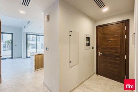 Adosado en Dubai, 4 dormitorios, 216.5 m², № 13219 - foto 7