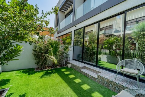 Townhouse in Dubai 4 bedrooms, 201 sq.m. № 137851 - photo 4