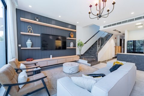 Townhouse in Dubai 4 bedrooms, 201 sq.m. № 137851 - photo 6