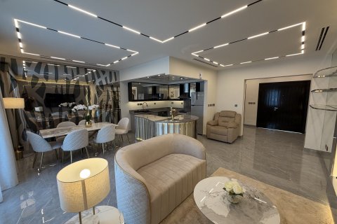 Adosado en Jumeirah Village Triangle, Dubai, 2 dormitorios, 119 m², № 137861 - foto 2