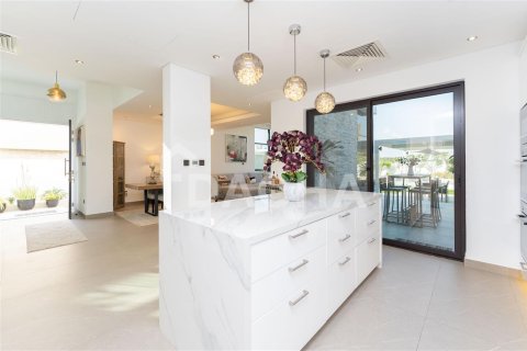 Villa in DAMAC Hills (Akoya by DAMAC), Dubai 5 bedrooms, 600.6 sq.m. № 6953 - photo 3