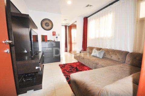 Villa in Meadows, Dubai 4 bedrooms, 334.4 sq.m. № 6954 - photo 5