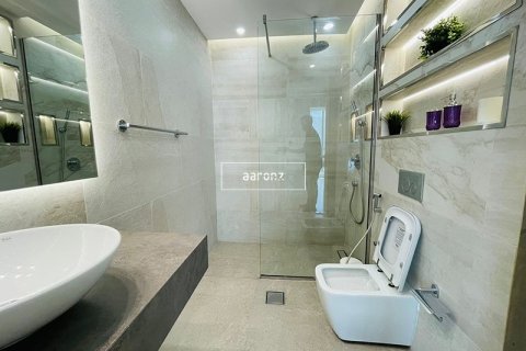 Apartment in Dubai Marina, Dubai 2 bedrooms, 116.9 sq.m. № 16939 - photo 12