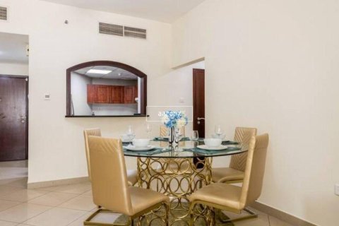 Apartment in Jumeirah Lake Towers, Dubai 2 bedrooms, 123.2 sq.m. № 16938 - photo 14