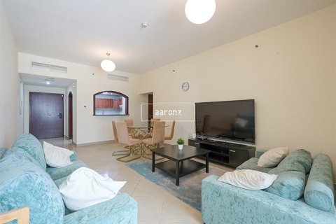 Apartment in Jumeirah Lake Towers, Dubai 2 bedrooms, 123.2 sq.m. № 16938 - photo 2