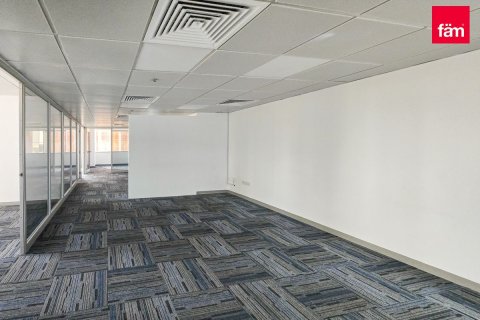 Office in Sheikh Zayed Road, Dubai 178.9 sq.m. № 9454 - photo 2