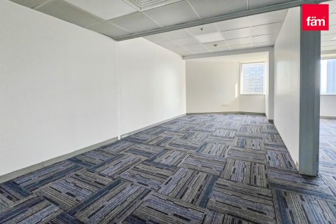 Office in Sheikh Zayed Road, Dubai 178.9 sq.m. № 9454 - photo 17