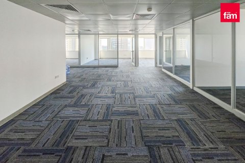 Office in Sheikh Zayed Road, Dubai 178.9 sq.m. № 9454 - photo 4