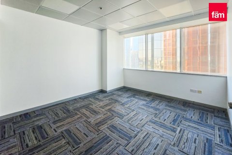 Office in Sheikh Zayed Road, Dubai 178.9 sq.m. № 9454 - photo 11