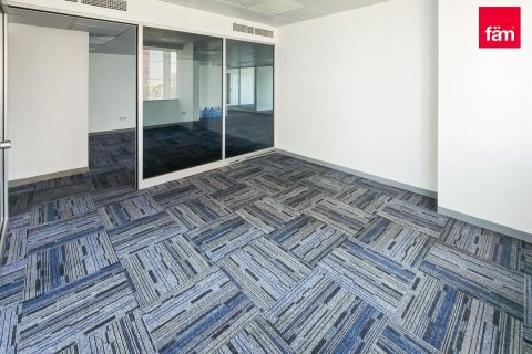 Office in Sheikh Zayed Road, Dubai 178.9 sq.m. № 9454 - photo 18