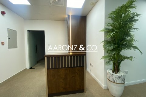 Bureau à Business Bay, Dubai, 93.6 m², № 78330 - photo 20