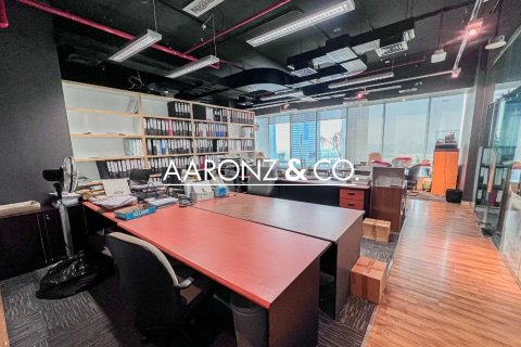 Office in Business Bay, Dubai 156.2 sq.m. № 78316 - photo 7