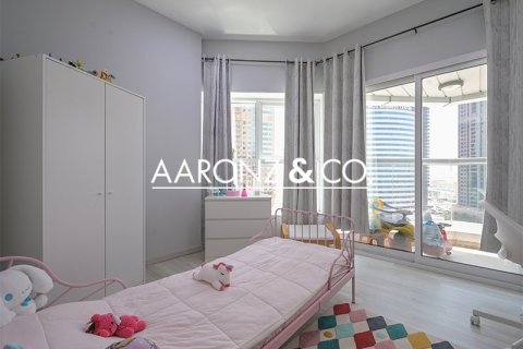Apartamento en Jumeirah Lake Towers, Dubai, 2 dormitorios, 89.4 m², № 78332 - foto 6