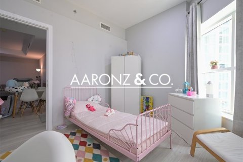 Apartamento en Jumeirah Lake Towers, Dubai, 2 dormitorios, 89.4 m², № 78332 - foto 5